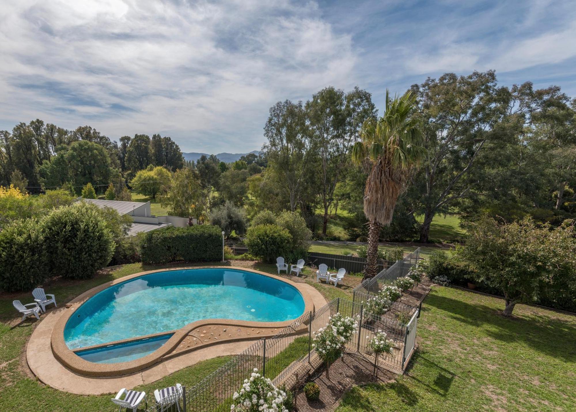 Motel Harriet House Tumut Zewnętrze zdjęcie