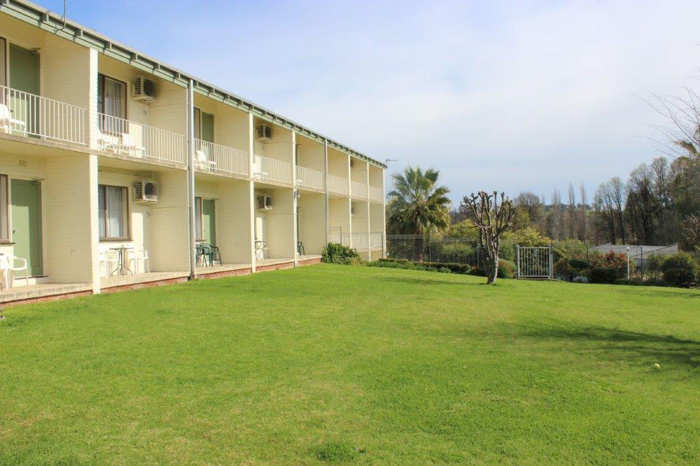 Motel Harriet House Tumut Zewnętrze zdjęcie